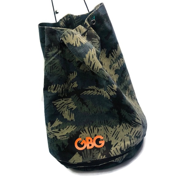 guess men's handbags